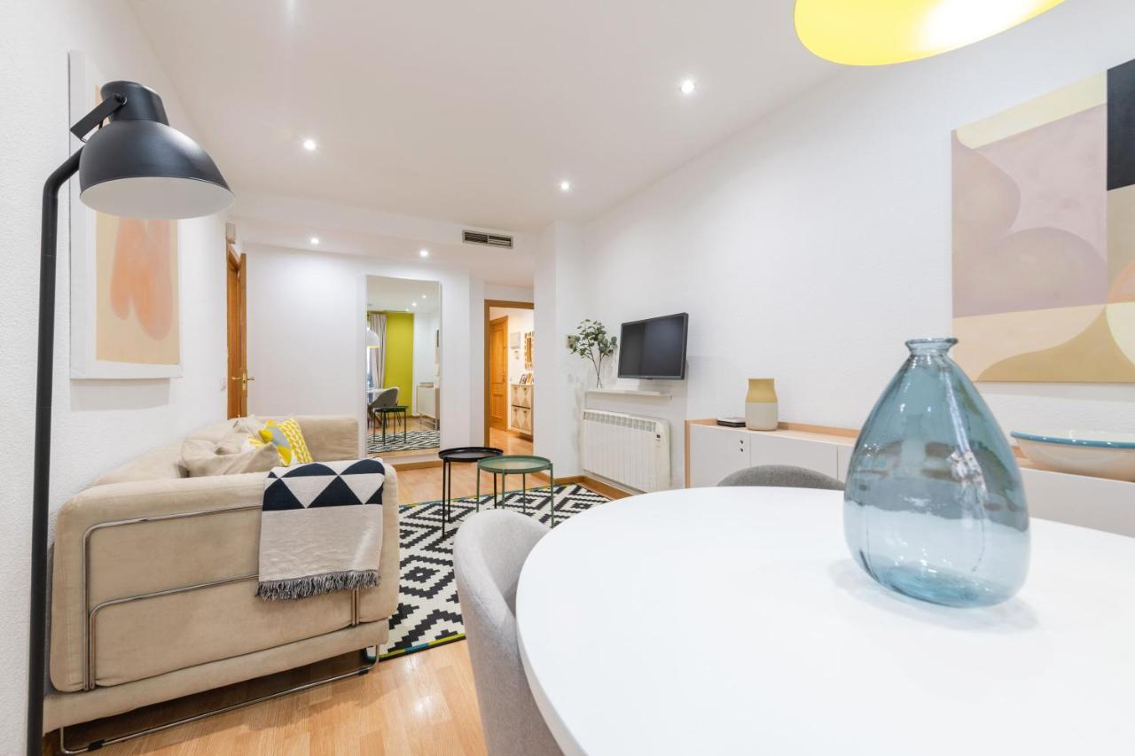 2 Bedrooms 2 Bathrooms Furnished - Malsana - With Pool - Mintystay Madrid Exterior photo